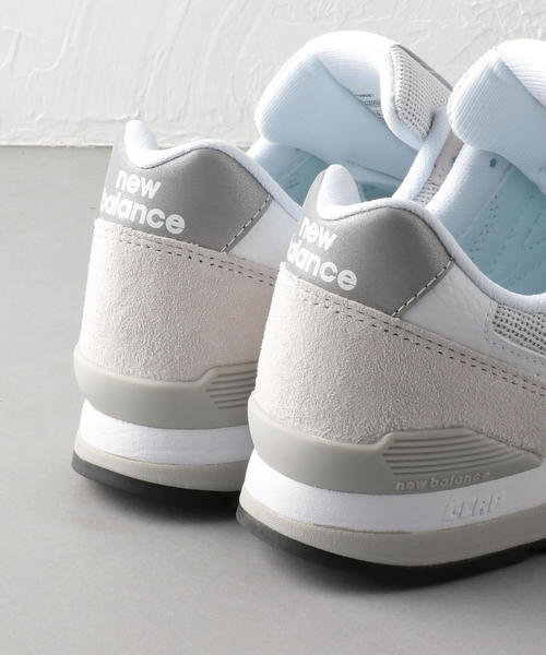NEW BALANCE（ニューバランス）の「new balance CM996 BT/ニューバランス（スニーカー・レディース・ホワイト・23cm/24cm/24.5cm/22.5cm/22cm/23.5cm/25cm）」の2枚目の写真