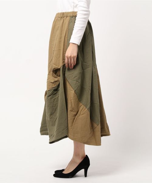 and it_（アンドイット）の「バイカラー変形アシメバルーンスカート  