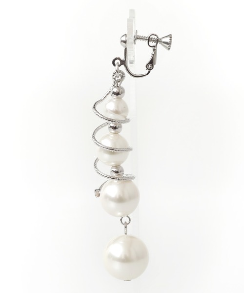 PourVous（プールヴー）の「ツイストバー&パール イヤリング 結婚式 同窓会 オケージョン お呼ばれ （イヤリング・レディース・シルバー/ゴールド・FREE）」の12枚目の写真