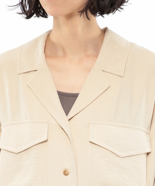 LAKOLE（ラコレ）の「オープンカラーシャツ / LAKOLE（シャツ/ブラウス・レディース・ベージュ/オリーブ/オレンジ・SMALL/MEDIUM）」の13枚目の写真