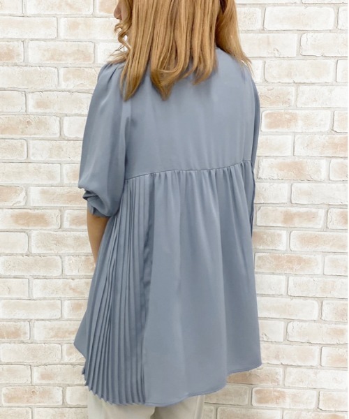 apres jour（アプレジュール）の「サイドプリーツブラウス【ZOZOTOWN限定アイテム】（シャツ/ブラウス・レディース・オフホワイト/サックスブルー/ラベンダー・フリー）」の16枚目の写真