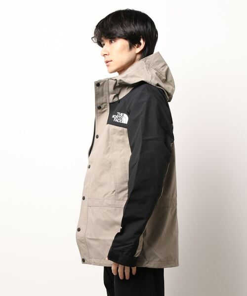 RATTLE TRAP（ラトルトラップ）の「＜THE NORTH FACE＞Mountain Light Jacket（マウンテンパーカー・メンズ・ブラック/カーキブラウン/グレー系その他・M/L）」の4枚目の写真