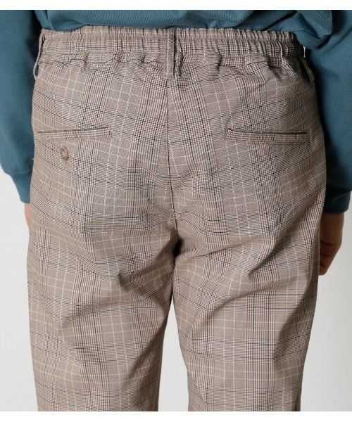 AZUL by moussy(アズールバイマウジー)の「HI STRETCH TEPERED PANTS/ハイストレッチテーパードパンツ(その他パンツ・メンズ・グレー系その他/ブラック/ベージュ系その他・LARGE/SMALL/MEDIUM)」の9枚目の写真