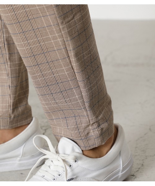 AZUL by moussy(アズールバイマウジー)の「HI STRETCH TEPERED PANTS/ハイストレッチテーパードパンツ(その他パンツ・メンズ・グレー系その他/ブラック/ベージュ系その他・LARGE/SMALL/MEDIUM)」の10枚目の写真