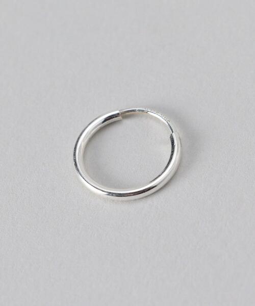 H　BEAUTY&YOUTH UNITED ARROWS（エイチビューティーアンドユースユナイテッドアローズ）の「＜LOREN STEWART＞VALDEZ HOOPS SILVER 12mm/ピアス（ピアス（両耳用）・レディース・シルバー・FREE）」の5枚目の写真