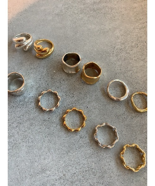 mou（モウ）の「S925 Triple plump ring（リング・レディース・ゴールド/シルバー・FREE）」の8枚目の写真