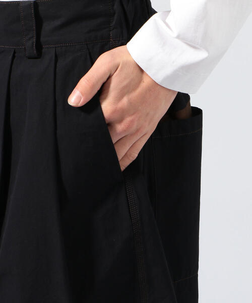 TOMORROWLAND （トゥモローランド）の「コットン デザインイージーショートパンツ（その他パンツ・メンズ・ブラック/グリーン・M/S）」の15枚目の写真