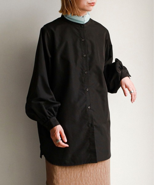 feepur（フェピュール）の「袖ボリュームバンドカラーシャツ（シャツ/ブラウス・レディース・ブラック/ベージュ/オフホワイト/ピンク/グリーン/ブルー・MEDIUM）」の3枚目の写真