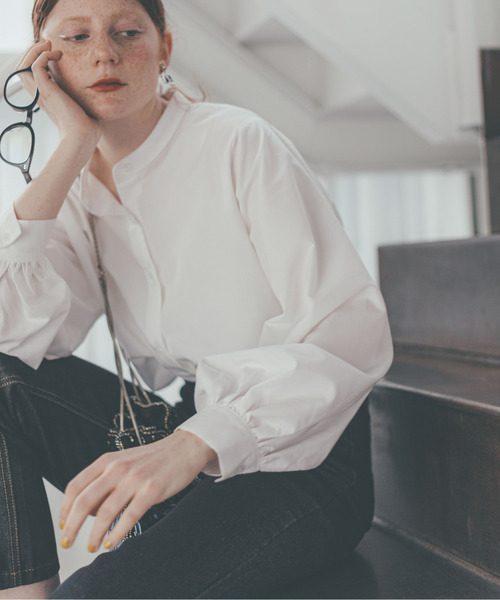 feepur（フェピュール）の「袖ボリュームバンドカラーシャツ（シャツ/ブラウス・レディース・ブラック/ベージュ/オフホワイト/ピンク/グリーン/ブルー・MEDIUM）」の11枚目の写真