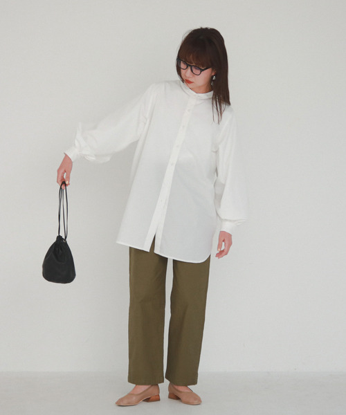 feepur（フェピュール）の「袖ボリュームバンドカラーシャツ（シャツ/ブラウス・レディース・ブラック/ベージュ/オフホワイト/ピンク/グリーン/ブルー・MEDIUM）」の22枚目の写真