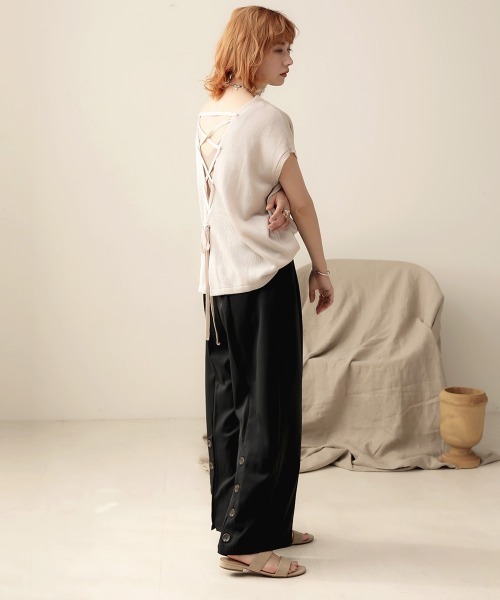 Bab(バブ)の「【WEB限定】バックボタンツイルワイドパンツ(その他パンツ・レディース・ブラック/ブラウン/ライトカーキ・38)」の4枚目の写真