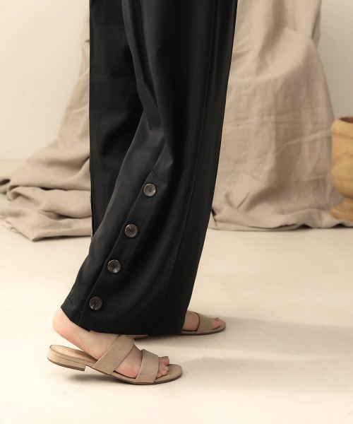 Bab(バブ)の「【WEB限定】バックボタンツイルワイドパンツ(その他パンツ・レディース・ブラック/ブラウン/ライトカーキ・38)」の5枚目の写真