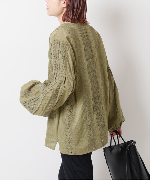 Spick & Span（スピックアンドスパン）の「シアーブロイダーレースブラウス◆（シャツ/ブラウス・レディース・カーキ/ホワイト・FREE）」の16枚目の写真