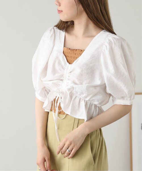 RAY CASSIN(レイカズン)の「パフスリーブチロルブラウス(シャツ/ブラウス・レディース・ブラック/オフホワイト/マスタード・FREE)」の2枚目の写真