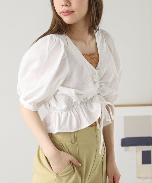 RAY CASSIN(レイカズン)の「パフスリーブチロルブラウス(シャツ/ブラウス・レディース・ブラック/オフホワイト/マスタード・FREE)」の22枚目の写真