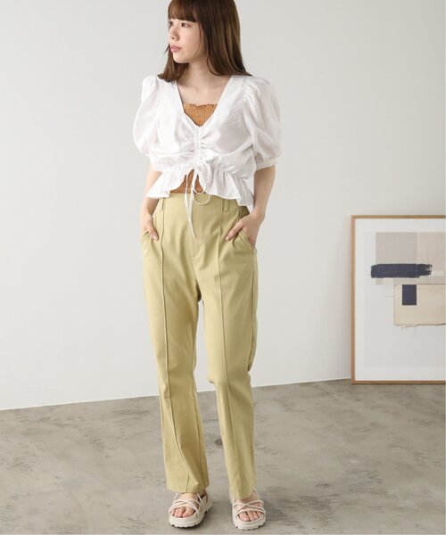 RAY CASSIN(レイカズン)の「パフスリーブチロルブラウス(シャツ/ブラウス・レディース・ブラック/オフホワイト/マスタード・FREE)」の4枚目の写真