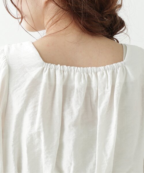 RAY CASSIN(レイカズン)の「パフスリーブチロルブラウス(シャツ/ブラウス・レディース・ブラック/オフホワイト/マスタード・FREE)」の17枚目の写真