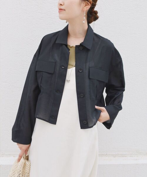 SHIPS（シップス）の「ダブルポケットシアーショートシャツ（シャツ/ブラウス・レディース・ライトブルー/オレンジ/ブラック・ONE SIZE）」の14枚目の写真