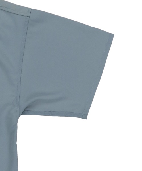 SPINNS(スピンズ)の「【ゆったりシルエット】襟カラー切替シャツ(シャツ/ブラウス・メンズ・ブラック/オフホワイト/ブルー・ONESIZE)」の13枚目の写真