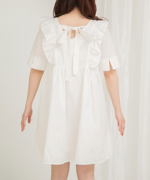 Newlyme（ニューリーミー）の「バックリボンミニワンピース（ワンピース・レディース・ホワイト/ブラック/ブラック×ブラック/ベージュ・FREE）」の12枚目の写真