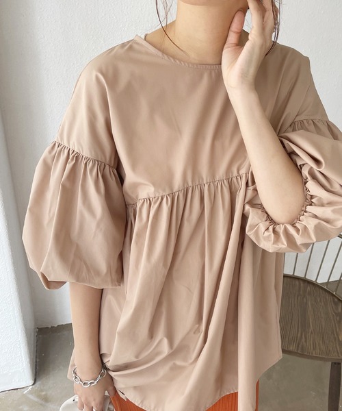 Shelly island（シェリーアイランド）の「ボリューム袖ギャザーチュニックブラウス（シャツ/ブラウス・レディース・ホワイト/ブラック/ベージュ・M）」の22枚目の写真