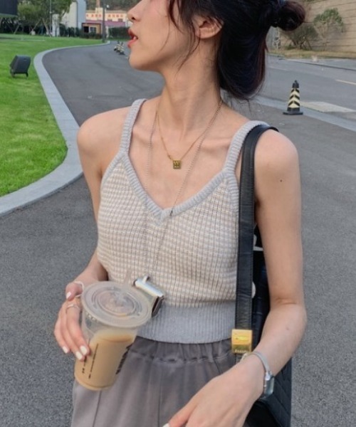 MANGROVE（マングローブ）の「ハウンドトゥース　サマーニットキャミソール（キャミソール・レディース・ブラック/グレー/グリーン・FREE）」の6枚目の写真