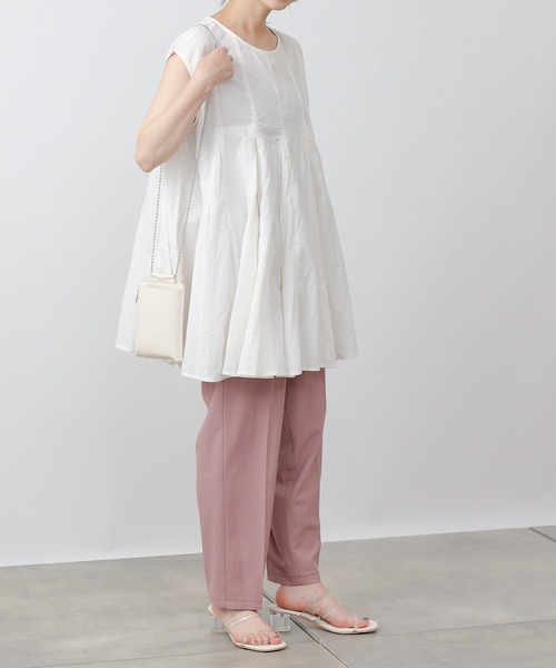 COLONY 2139（コロニートゥーワンスリーナイン）の「【WEB・一部店舗限定】コットン切替Aラインノースリーブチュニック（シャツ/ブラウス・レディース・オフホワイト/ブラック・FREE）」の18枚目の写真