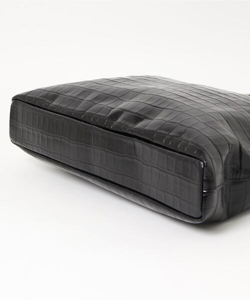 IO PELLE(イオペレ)の「イオペレ/io pelle MADE IN ITALY レザー型押しトートバッグ(トートバッグ・メンズ・ブラック・FREE)」の3枚目の写真