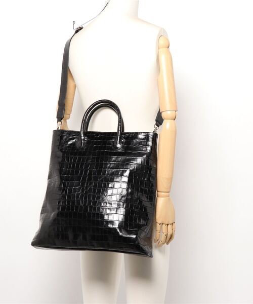 IO PELLE(イオペレ)の「イオペレ/io pelle MADE IN ITALY レザー型押しトートバッグ(トートバッグ・メンズ・ブラック・FREE)」の4枚目の写真