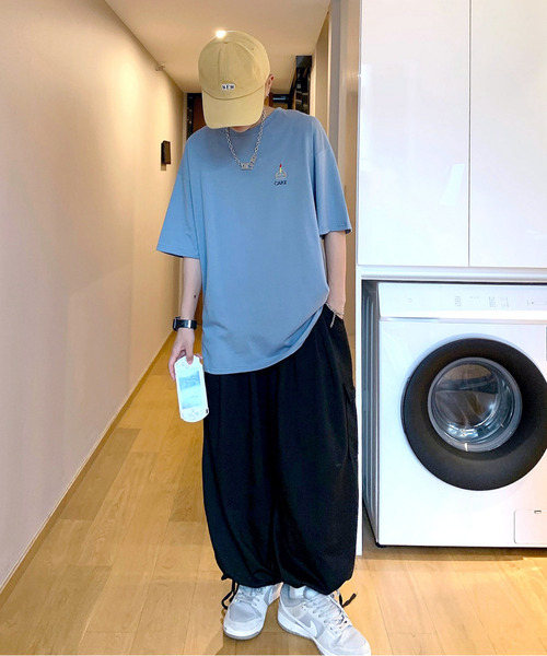 neos（ネオス）の「【neos -addictive design-】ビッグシルエット ワンポイント 刺繍 ハーフスリーブ Tシャツ（Tシャツ/カットソー・メンズ・イエロー/ブルー/ホワイト/ブラック・MEDIUM/LARGE/X-LARGE）」の15枚目の写真