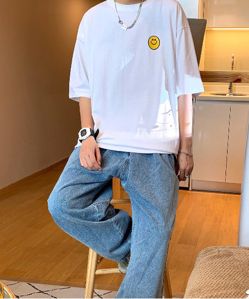 neos（ネオス）の「【neos -addictive design-】ビッグシルエット ワンポイント 刺繍 ハーフスリーブ Tシャツ（Tシャツ/カットソー・メンズ・イエロー/ブルー/ホワイト/ブラック・MEDIUM/LARGE/X-LARGE）」の10枚目の写真