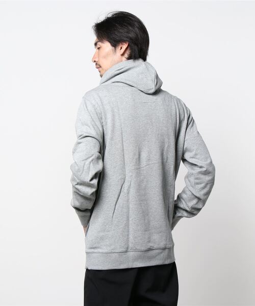 Original Penguin by Munsingwear（オリジナルペンギン バイ マンシングウェア）の「ペンギン バイ マンシングウェア グラフィック フーデットパーカー メンズ ユニセックス ウェア スポーツウェア ゴルフ（パーカー・メンズ・グレー・XL/L/S/M）」の2枚目の写真