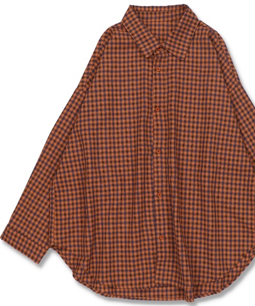 SPINNS（スピンズ）の「【ゆるシルエット】コットン 長袖シャツ（シャツ/ブラウス・レディース・ホワイト/ブルー系その他/ブルー系その他3/レッド系その他/ブラック系その他/ブルー系その他2/オレンジ系その他/グリーン系その他/ブラック系その他2/ブラウン系その他・ONESIZE）」の10枚目の写真