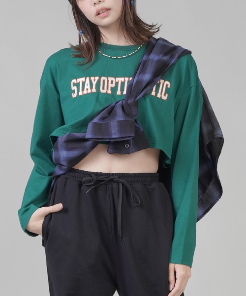 SPINNS（スピンズ）の「【ゆるシルエット】コットン 長袖シャツ（シャツ/ブラウス・レディース・ホワイト/ブルー系その他/ブルー系その他3/レッド系その他/ブラック系その他/ブルー系その他2/オレンジ系その他/グリーン系その他/ブラック系その他2/ブラウン系その他・ONESIZE）」の7枚目の写真