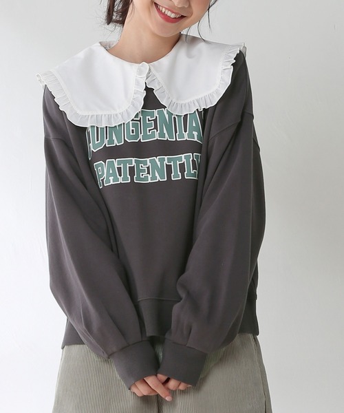 Honeys（ハニーズ）の「カレッジロゴトレーナー（スウェット・レディース・ベージュ/イエロー/グリーン/アイボリー/杢グレー/スミクロ・S/M/L）」の3枚目の写真