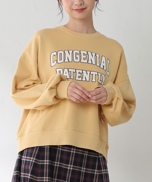 Honeys（ハニーズ）の「カレッジロゴトレーナー（スウェット・レディース・ベージュ/イエロー/グリーン/アイボリー/杢グレー/スミクロ・S/M/L）」の6枚目の写真