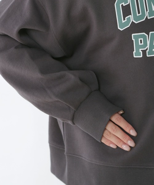 Honeys（ハニーズ）の「カレッジロゴトレーナー（スウェット・レディース・ベージュ/イエロー/グリーン/アイボリー/杢グレー/スミクロ・S/M/L）」の21枚目の写真