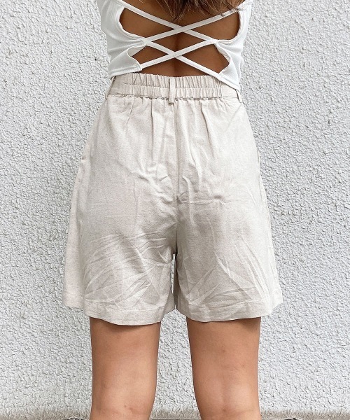 esutoreja(エストレジャ)の「ベーシックタックショートパンツ(その他パンツ・レディース・ブラウン/ベージュ・S/M)」の4枚目の写真