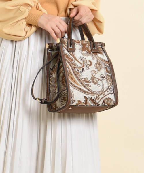 INTERPLANET（インタープラネット）の「ゴブラントート（トートバッグ・レディース・アイボリー/キャメル・フリー）」の4枚目の写真