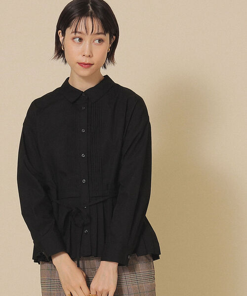 Ray BEAMS(レイビームス)の「Ray BEAMS / プリーツ キリカエ ピンタック シャツ(シャツ/ブラウス・レディース・ホワイト/ブラック/サックスブルー・ONE SIZE)」の2枚目の写真