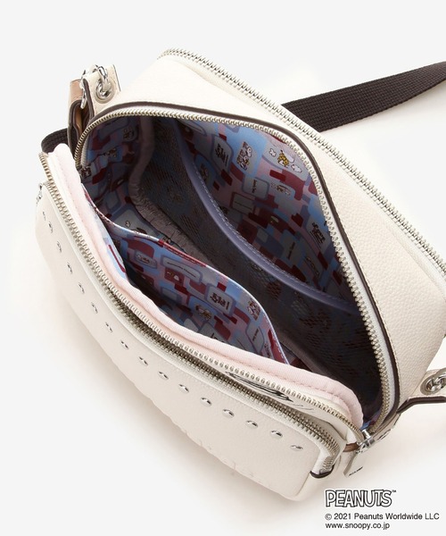 Samantha Thavasa（サマンサタバサ）の「スヌーピーコレクション スタッズスクエアショルダーバッグ（ショルダーバッグ・レディース・ダークブラウン/オフホワイト・FREE）」の13枚目の写真