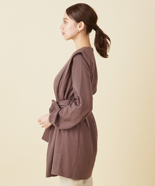 ROYAL PARTY(ロイヤルパーティー)の「【ZOZO限定】ショルダーパッドチュニック(シャツ/ブラウス・レディース・カーキ/ピンク/ブラウン・FREE)」の11枚目の写真
