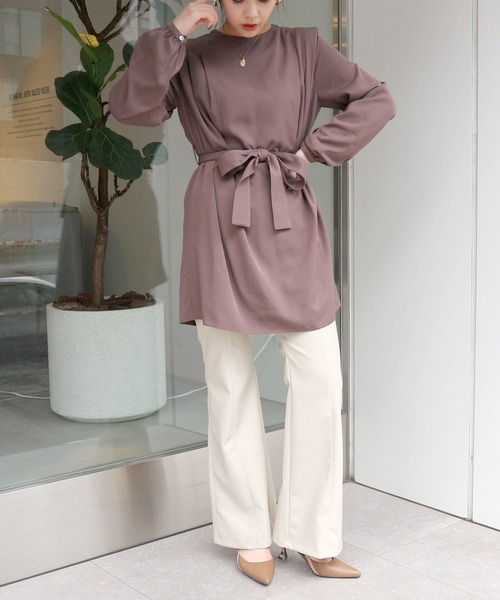 ROYAL PARTY(ロイヤルパーティー)の「【ZOZO限定】ショルダーパッドチュニック(シャツ/ブラウス・レディース・カーキ/ピンク/ブラウン・FREE)」の5枚目の写真