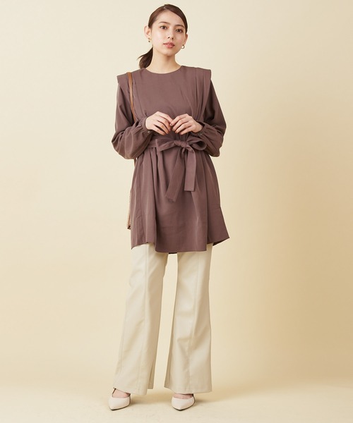 ROYAL PARTY(ロイヤルパーティー)の「【ZOZO限定】ショルダーパッドチュニック(シャツ/ブラウス・レディース・カーキ/ピンク/ブラウン・FREE)」の17枚目の写真