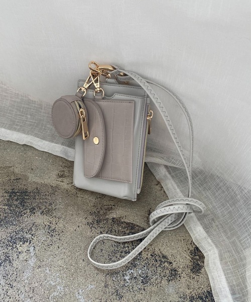 CAPRICIEUX LE'MAGE（カプリシューレマージュ）の「多機能スマホショルダーバッグ（ショルダーバッグ・レディース・ブラック/ブラウン/モカ/グレイッシュベージュ・ONE SIZE）」の15枚目の写真