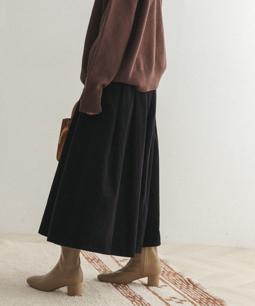 FORK&SPOON（フォークアンドスプーン）の「【一部WEB限定カラー】FORK&SPOON　コーデュロイスカート（スカート・レディース・ベージュ/ネイビー/ブルー/グレー・2/1）」の13枚目の写真