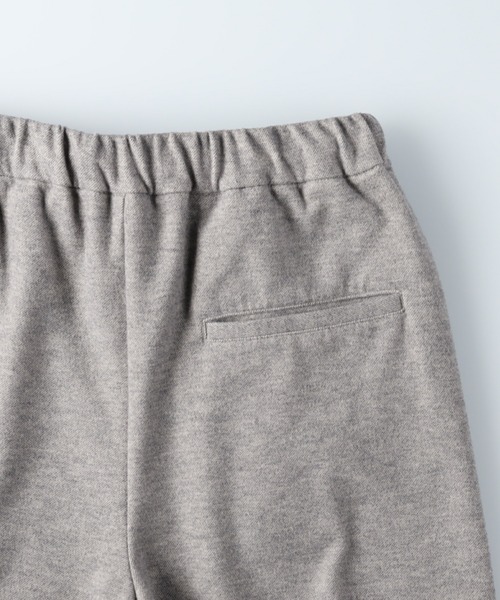 HONEYSUCKLE ROSE（ハニーサックルローズ）の「【HONEYSUCKLE ROSE】楽伸び起毛ワイドパンツ（その他パンツ・レディース・ブラック/ベージュ/グレー/ダークグレー/チャコールグレー×ブラック/ライトベージュ・S/M/L）」の15枚目の写真