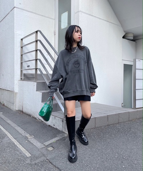 WHO'S WHO gallery（フーズフーギャラリー）の「【KOOKY'N/クーキー】IVYカレッジ刺繍スウェットクルー（スウェット・レディース・アッシュグレー/ブラック/ネイビー/グリーン・FREE）」の7枚目の写真