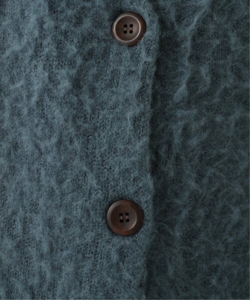 RAY CASSIN（レイカズン）の「ふわふわ深Vゆるカーディガン（ニット/セーター・レディース・ブラック/キナリ/モカ/ブルー・FREE）」の22枚目の写真