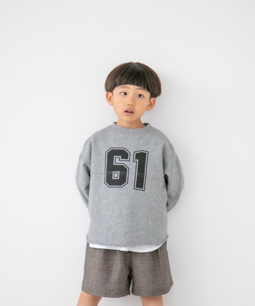 LOWRYS FARM（ローリーズファーム）の「ナンバリングウラケプルオーバー　256717（スウェット・キッズ・ネイビー/グレー/グリーン・110cm/120cm/130cm）」の2枚目の写真